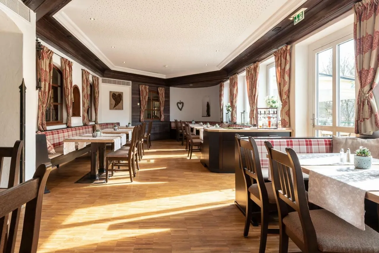 Hotel Dirsch Wellness & Spa Resort Emsing