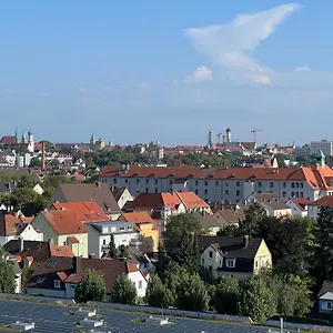 Casa Sunset - Kostenlos Parken - Unvergessliche Aussicht - 1min Zu Tram&bus Apartment Augsburg