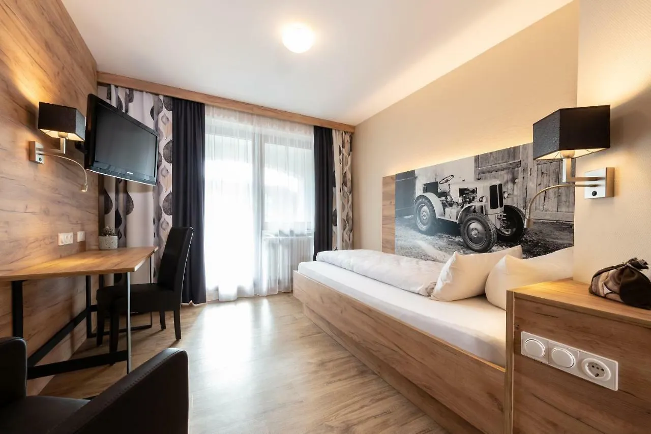 Hotel Dirsch Wellness&Spa Resort Emsing 4*,